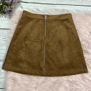 Aritzia Wilfred Free Suede Camel Tan Zip-Up Mini Skirt